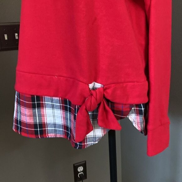 Izod Women’s Long Sleeve Tie Front 2-Fer Sweatshirt Red Plaid - Picture 4 of 9